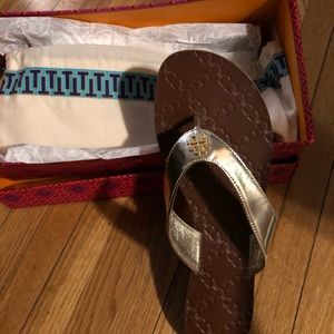 Tory Burch Monroe sandal BNWT